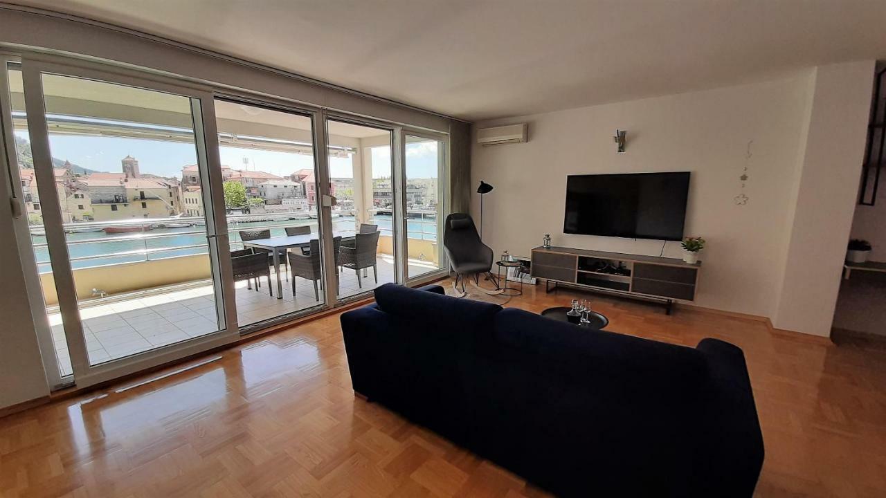 Mitra Zonata Pink Apartment Omiš Екстериор снимка