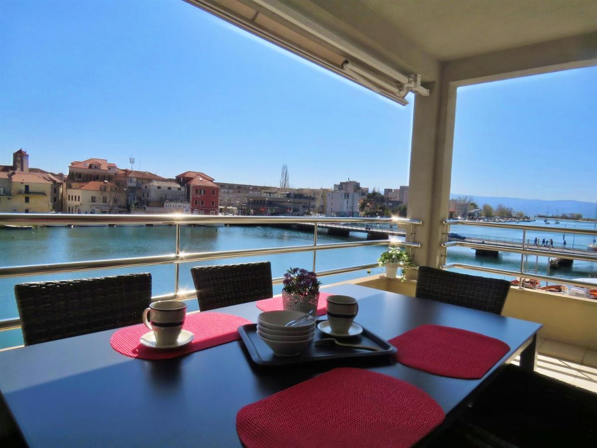 Mitra Zonata Pink Apartment Omiš Екстериор снимка