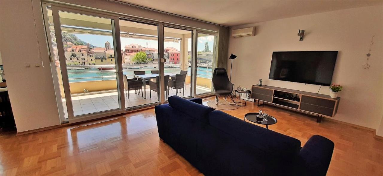 Mitra Zonata Pink Apartment Omiš Екстериор снимка