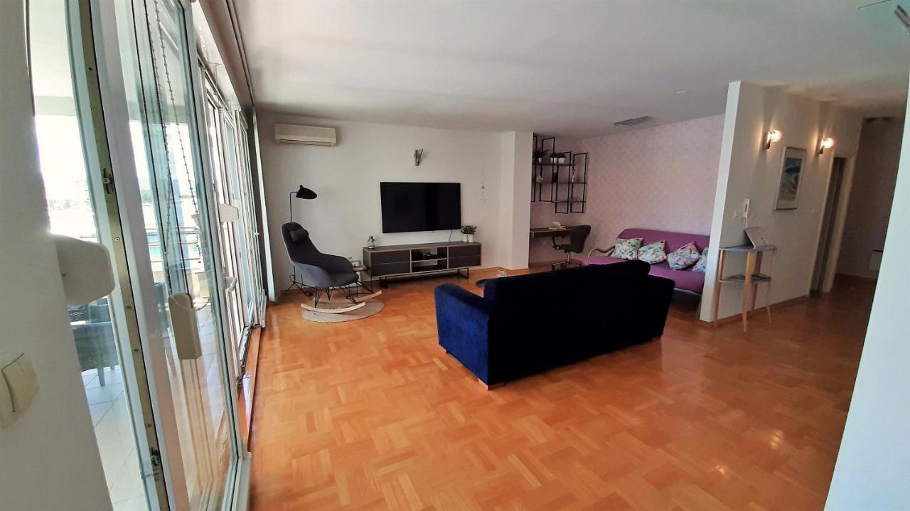 Mitra Zonata Pink Apartment Omiš Екстериор снимка